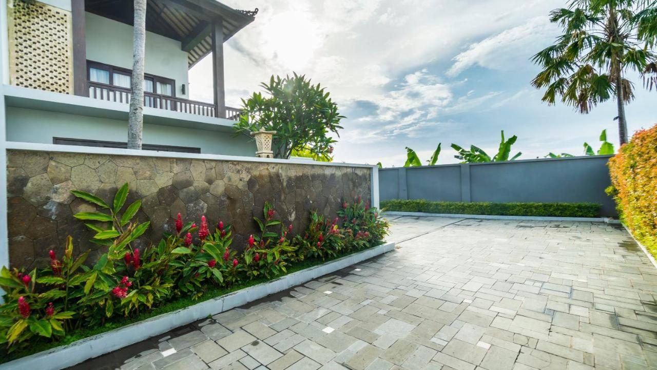 Sotis Villas Canggu Екстериор снимка